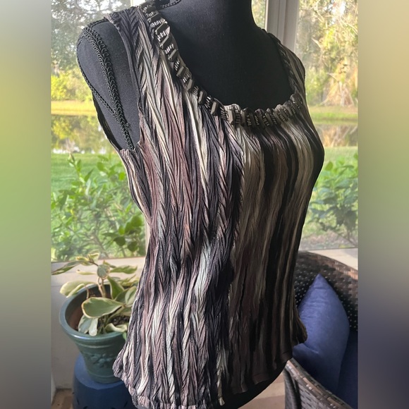 Alberto makali 2 piece set - Picture 8 of 8